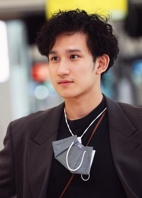 普莱姆·蓬皮塞 Pluem Pongpisal ปลื้ม พงษ์พิศาล