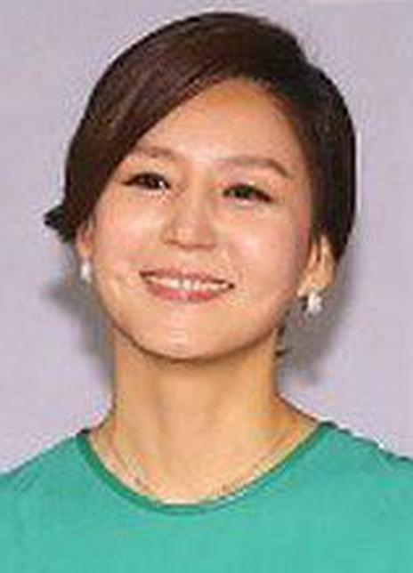 李阚熙 Kan-hie Lee Kan-hie Lee