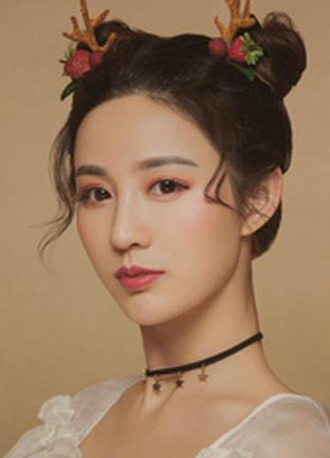 尹南芯 Nanxin Yin