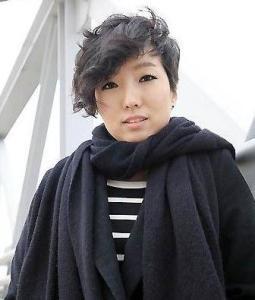 崔郑仁 女朴明秀 최정인