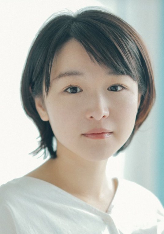 綾乃彩 Aya Ayano 綾乃彩 Aya Ayano