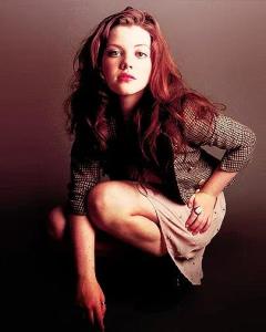 乔基·亨莉 Georgie Henley Georgina Helen Henley