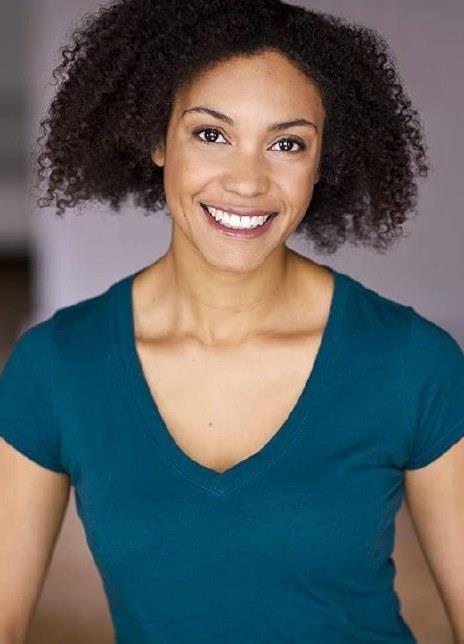 塔维亚·佩雷拉 Tavia Pereira