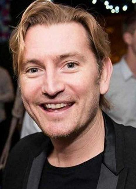 迈克尔·M·福斯特 Michael M. Foster