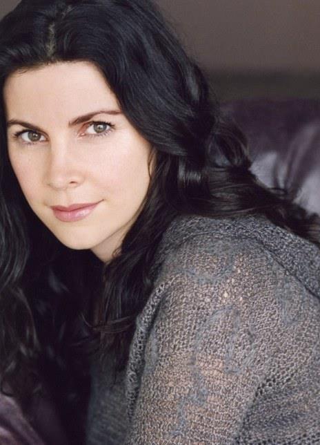 克莱拉·贝拉 Clara Bellar