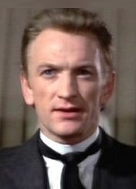 约翰·麦克埃尼 John McEnery