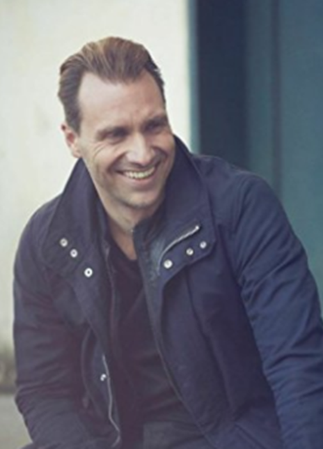 亚历山大·威卢梅-詹特森 Alexandre Willaume Alexandre Willaume-Jantzen