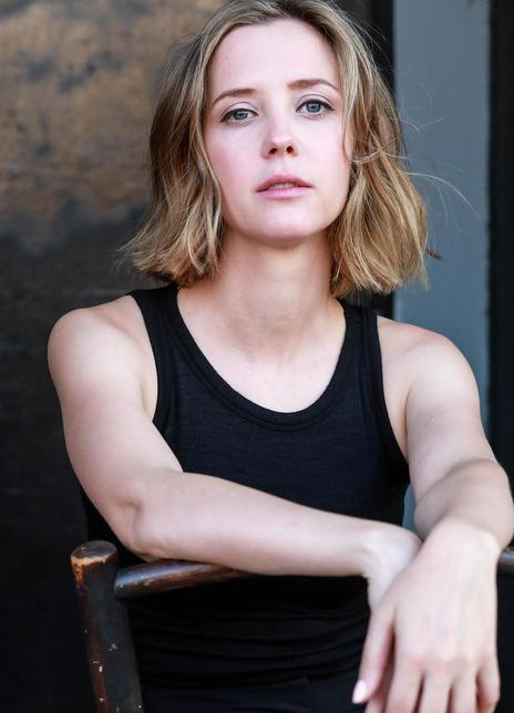 林赛·穆齐尔 Lindsay Musil