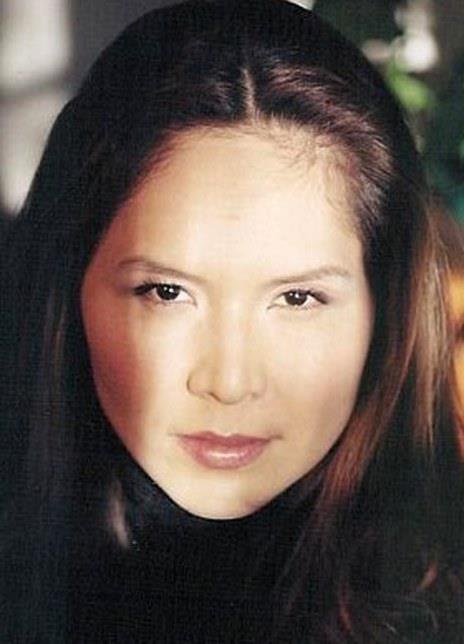 斯蒂芬·马蒂亚斯 Stefany Mathias