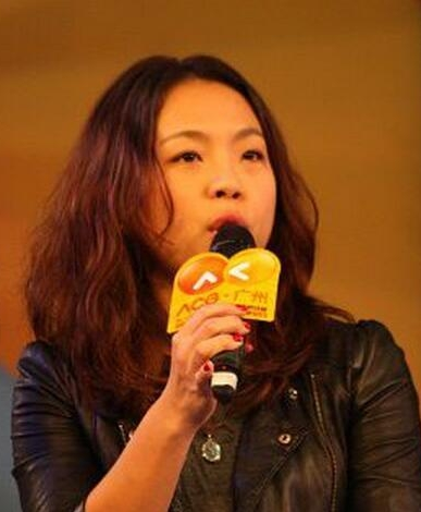 何璐怡 阿Lu 大小姐 呆唯 Louise