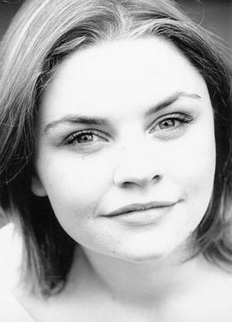 丽贝卡·斯塔顿 Rebekah Staton