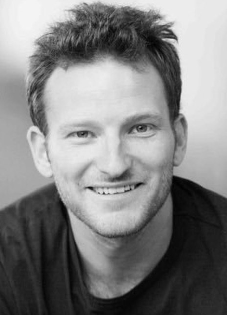 马西米兰·迪尔 Maximilian Dirr