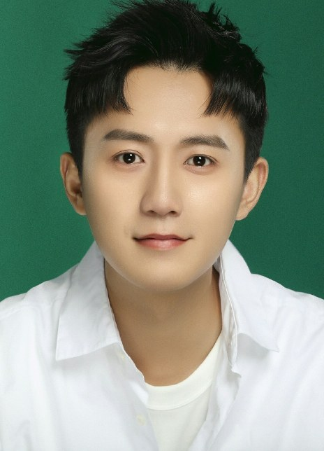 梁志港 Zhigang Liang