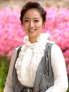 崔松贤 崔淞现 崔颂贤 최송현 Choi Song Hyun