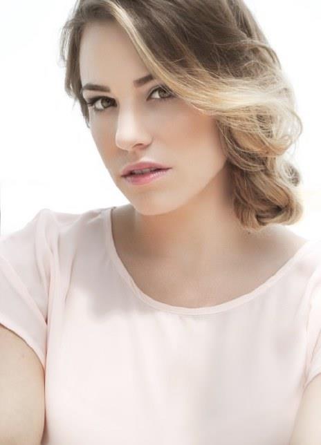 格伦达·麦金尼斯 Glenda MacInnis