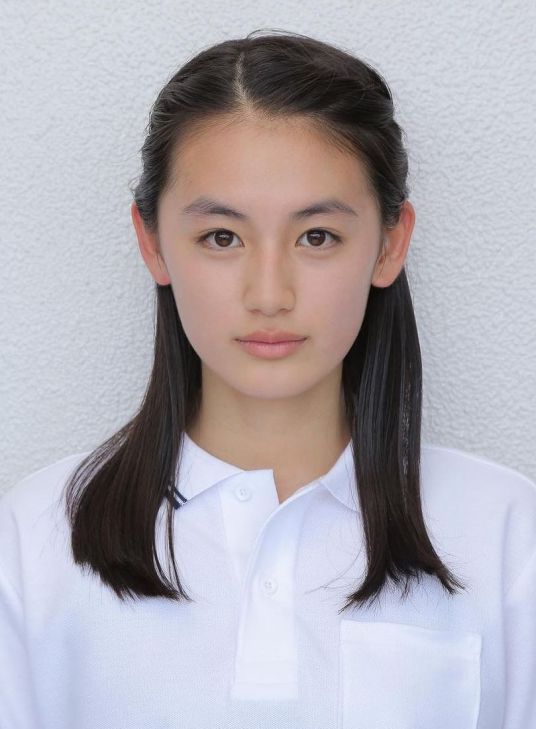 八木莉可子 Rikako Yagi やぎ りかこ