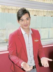 黄长发 黄茶发 HUYNH Francois