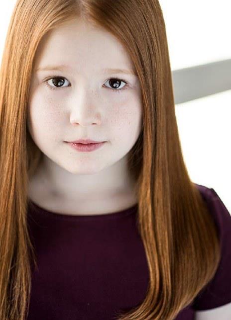 达芙妮·霍斯金斯 Daphne Hoskins