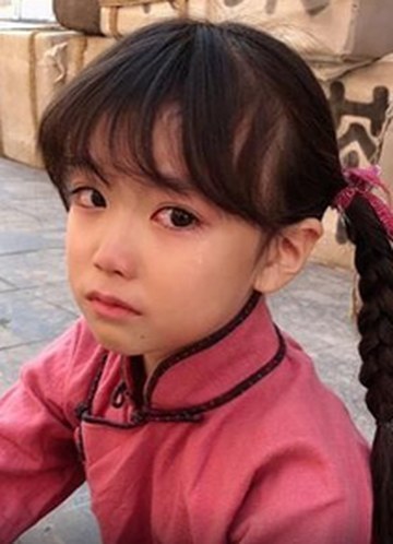 王墨瞳 Motong Wang