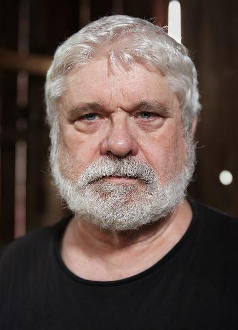 洛根·弗里 Logan Fry