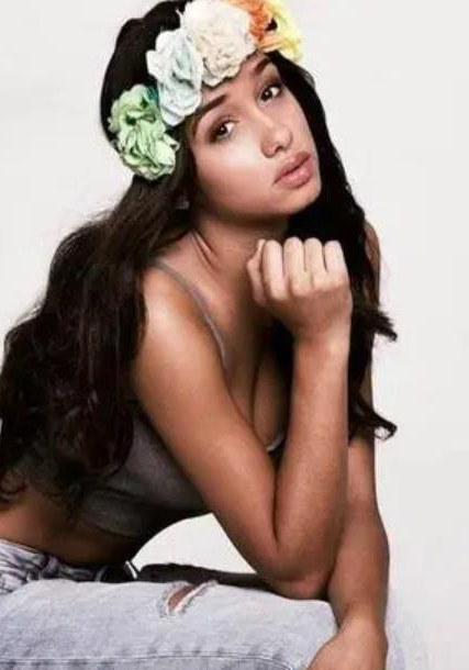 艾娃·鲁伊斯 Eva Ruiz