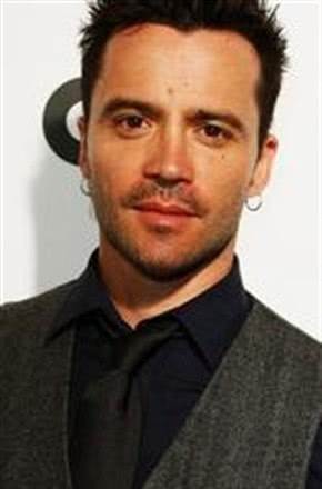 达米安·瓦尔谢·霍林 Damian Walshe-Howling Damien Walsh-Howling