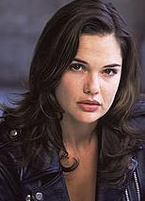 伊丽莎白·雷基 Elizabeth Lackey 伊丽莎白·拉奇 Lisa Lackey