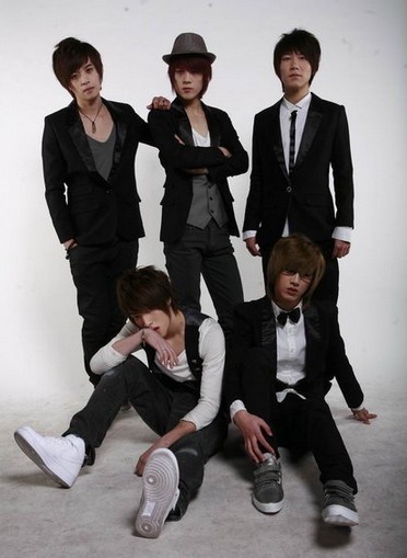 HIT-5 5 Handsome Idol Teenagers HIT-5 5 Handsome Idol Teenagers