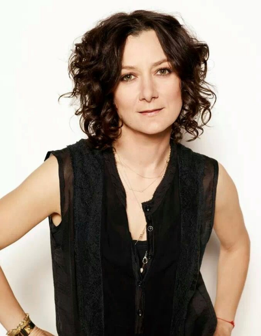 莎拉·吉尔伯特 Sara Gilbert