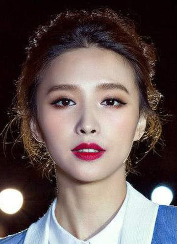 张杨果儿 Guo er Zhangyang 果儿 果而