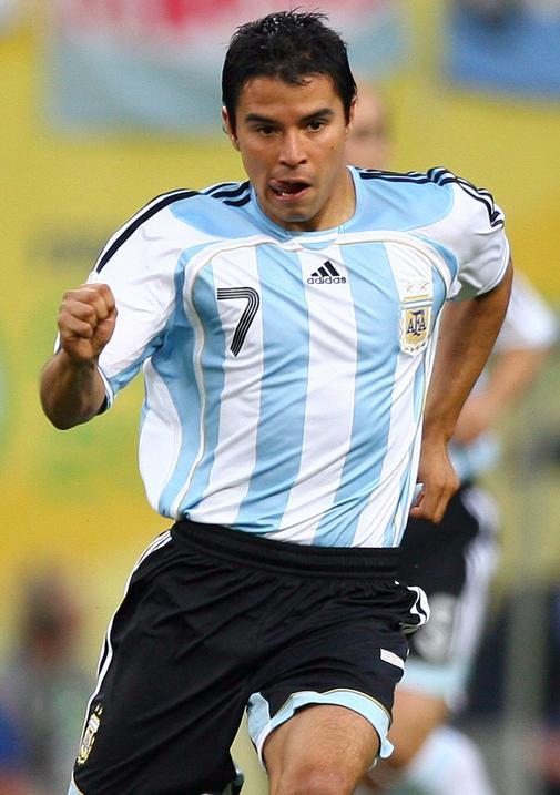 哈维尔·萨维奥拉 Javier Pedro Saviola Fernández 兔子 哈维尔·佩德罗·萨维奥拉·费尔南德斯 El Conejo