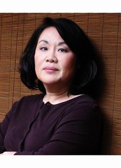 艾米丽·黑田 Emily Kuroda