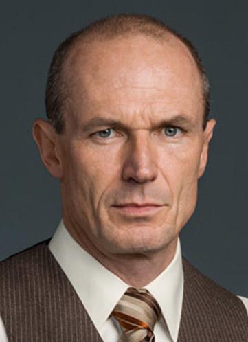 托比·胡斯 Toby Jones