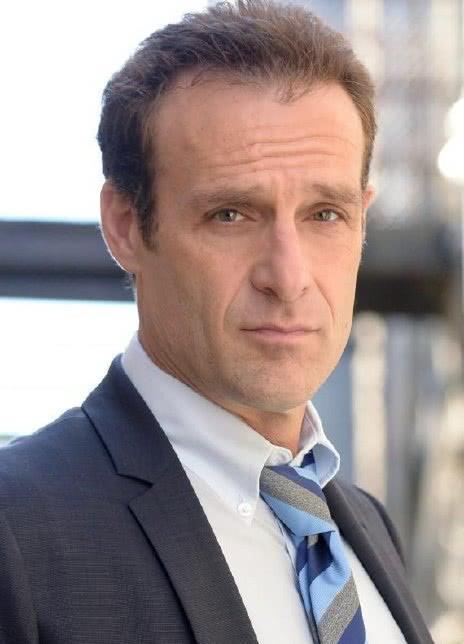 史蒂夫·里佐 Steve Rizzo