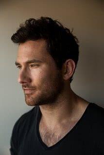 卢克·麦肯齐 Luke McKenzie