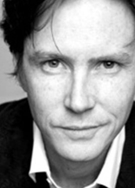 朱里安·卡西 Julian Casey