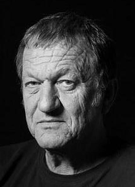 约翰·本菲尔德 John Benfield