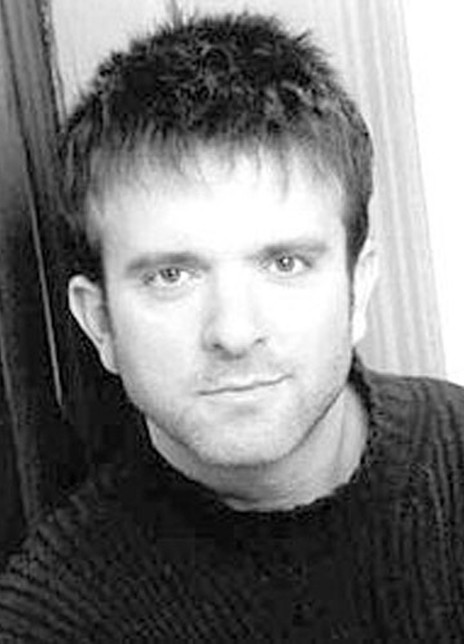 迈克尔·吉尔顿 Michael Gilden