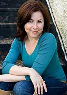 露西·克里斯蒂安 Luci Christian Louisa Michelle Christian