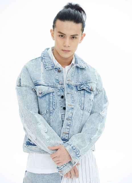 陈画风 Huafeng Chen