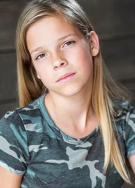 杰西·贾科马齐 Jessie Giacomazzi