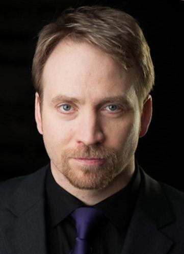 特雷弗·德瓦 Trevor Devall