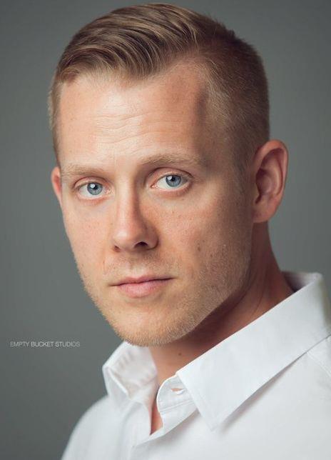 托德·赖安·琼斯 Todd Ryan Jones