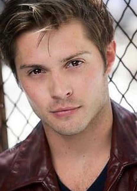 伊万·加姆贝尔 Evan Gamble