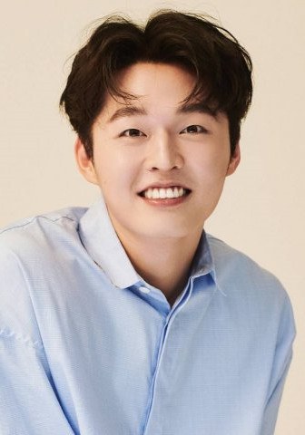 金宇谦 Kim Woo-kyum