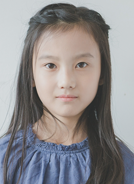 张诣文含 Yiwenhan Zhang  花朵