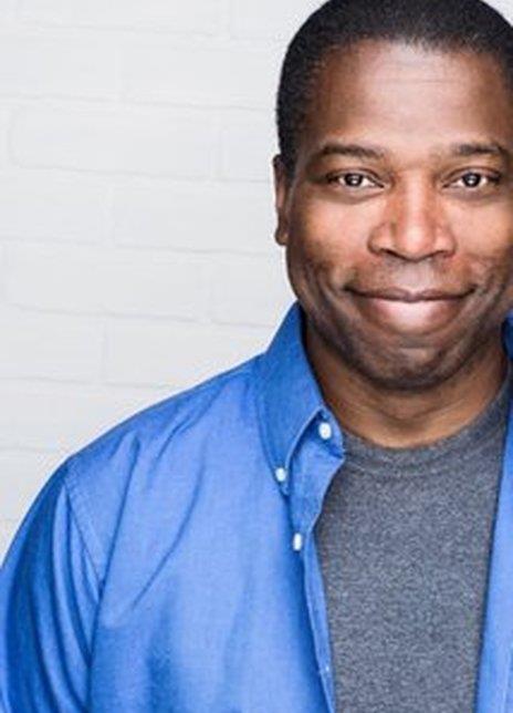 雷吉·戴维斯 Regi Davis