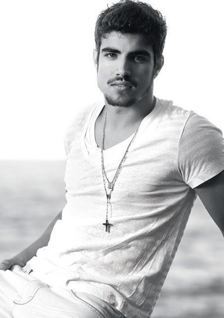 凯欧·科斯特罗 Caio Castro 卡欧·卡斯特罗 Caio de Castro Castanheira