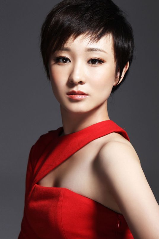 霍泥芳 Nifang Huo