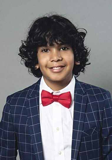 古斯塔夫·奇洛兹 Gustavo Quiroz Gustavo Quiroz Jr.